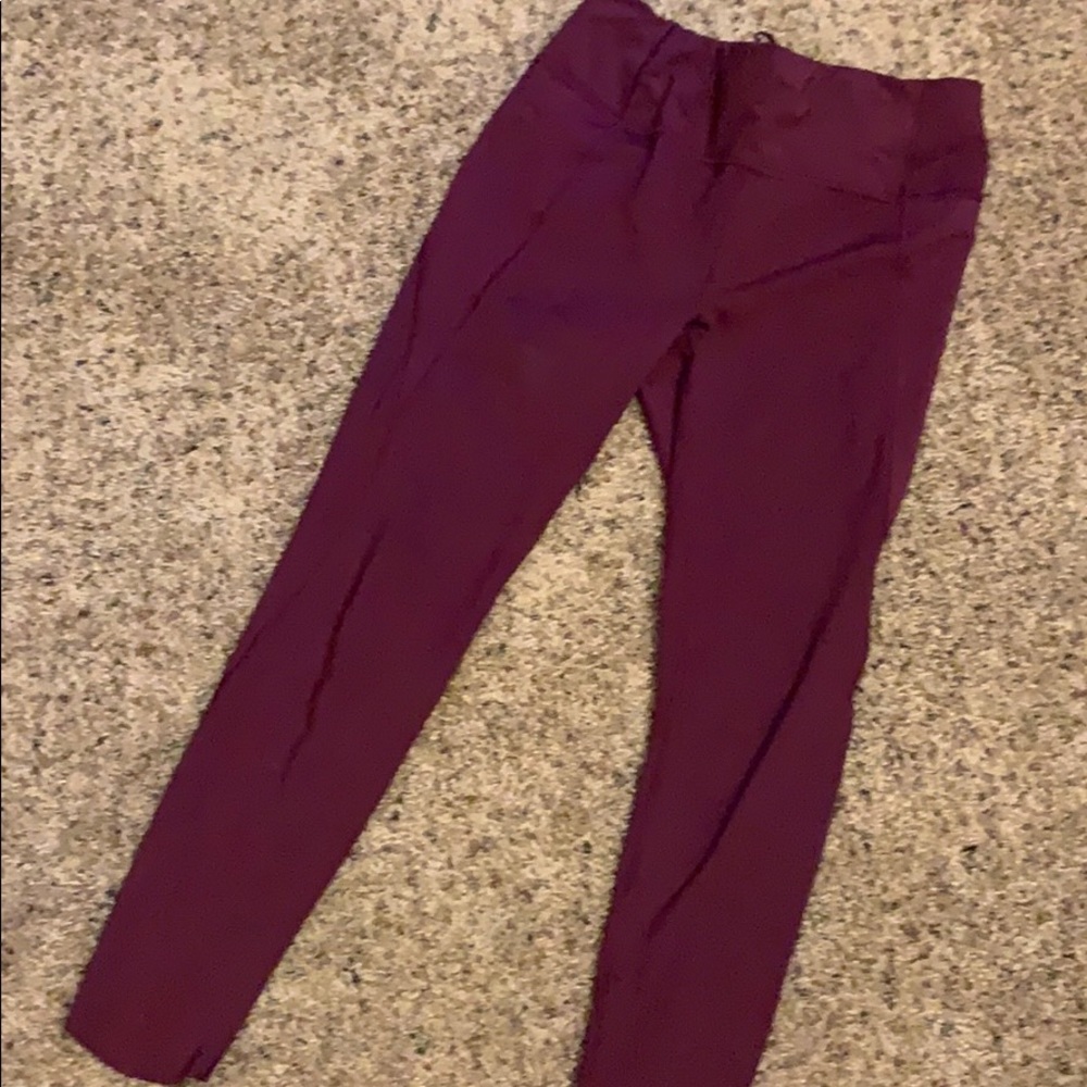 Athleta velocity 7/8 tight with pockets